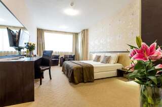 Отель City Avenue Hotel by HMG София Улучшенный двухместный номер с 2 отдельными кроватями-4